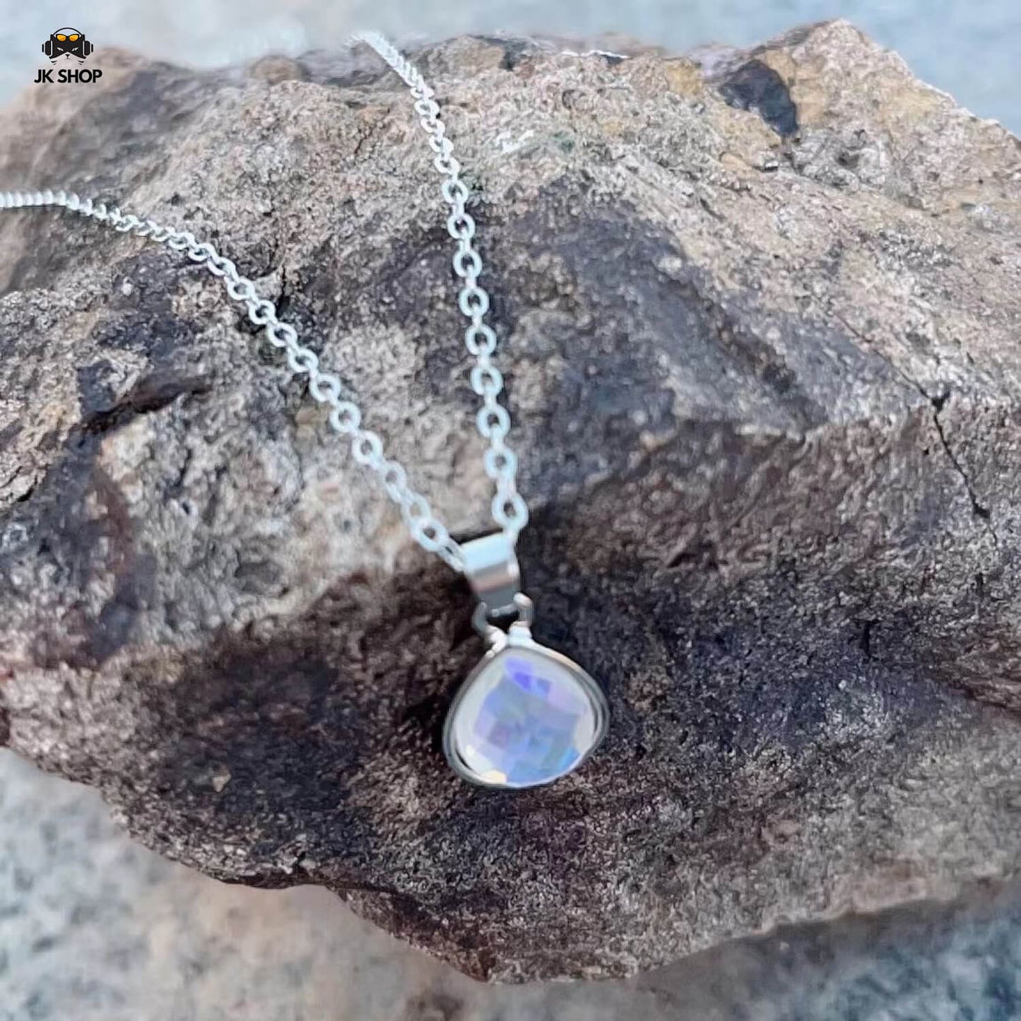 StrayKids I.N. Crystal Necklace