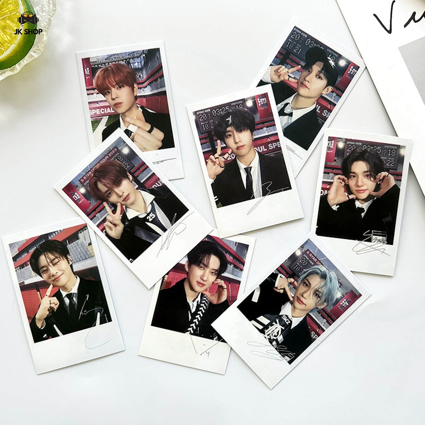 StrayKids Dome Tour Photocards Collection